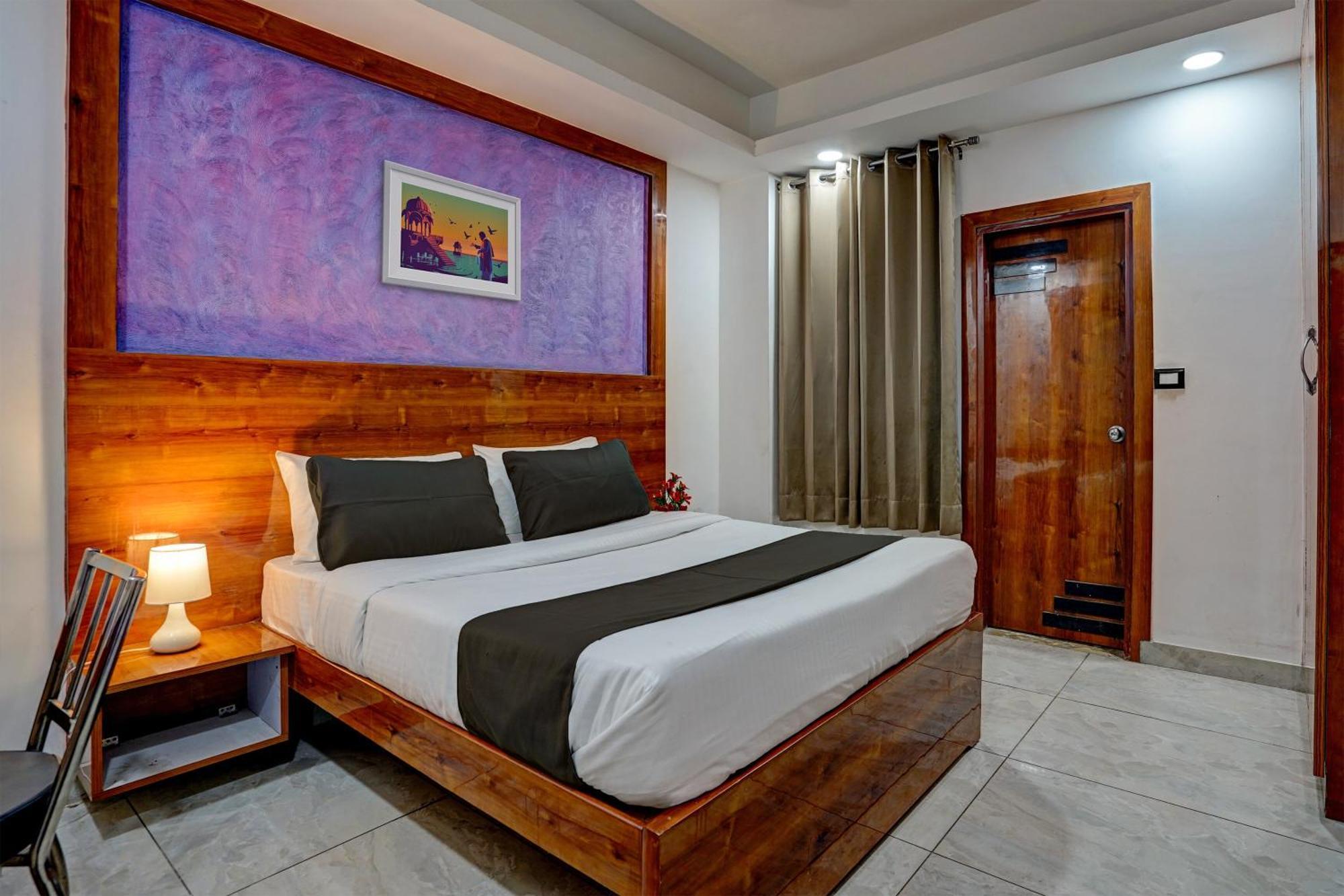 Hotel Hight Krone A Family Hotel Near Igi Airport Delhi Nové Dillí Exteriér fotografie