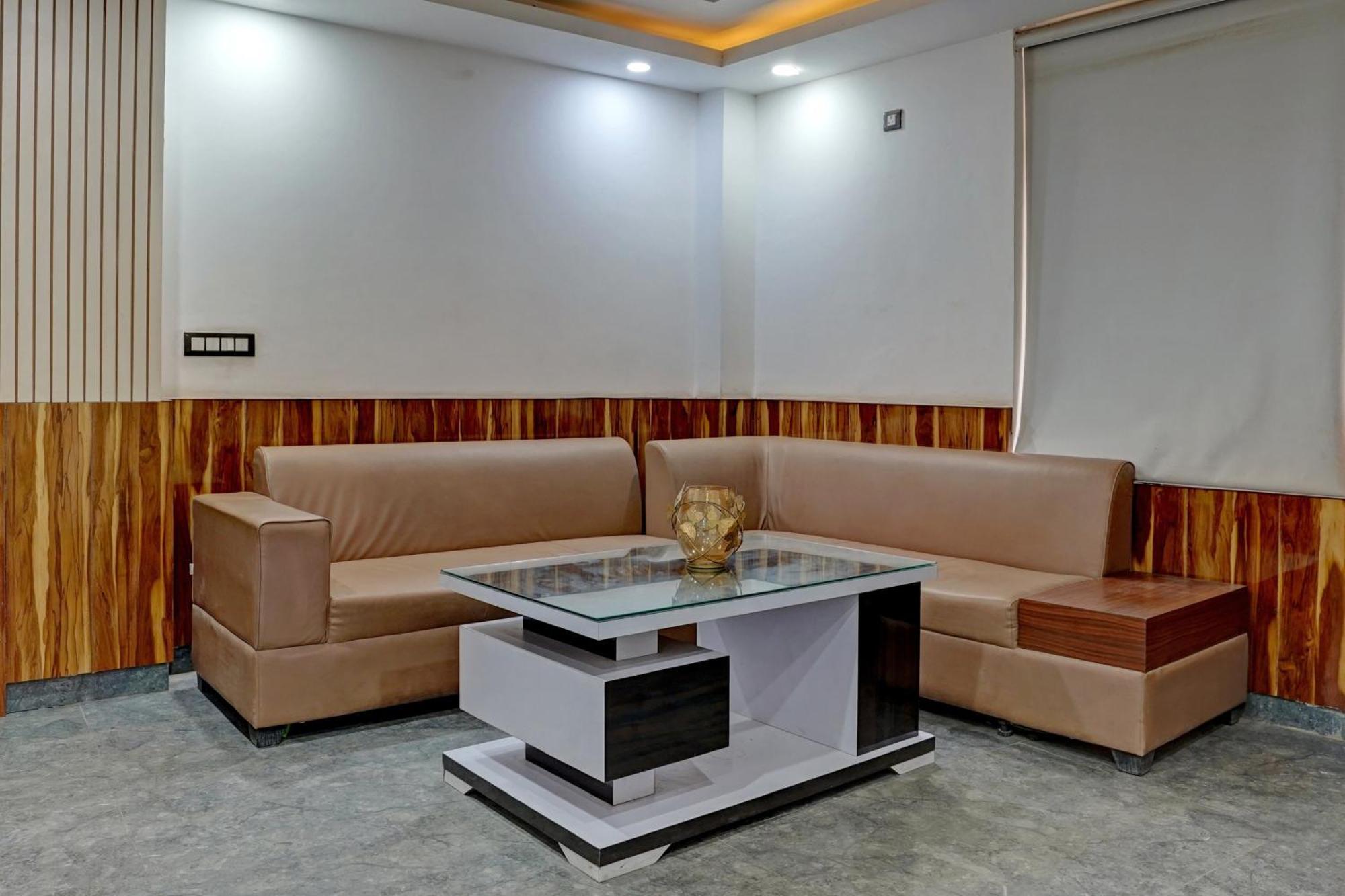 Hotel Hight Krone A Family Hotel Near Igi Airport Delhi Nové Dillí Exteriér fotografie