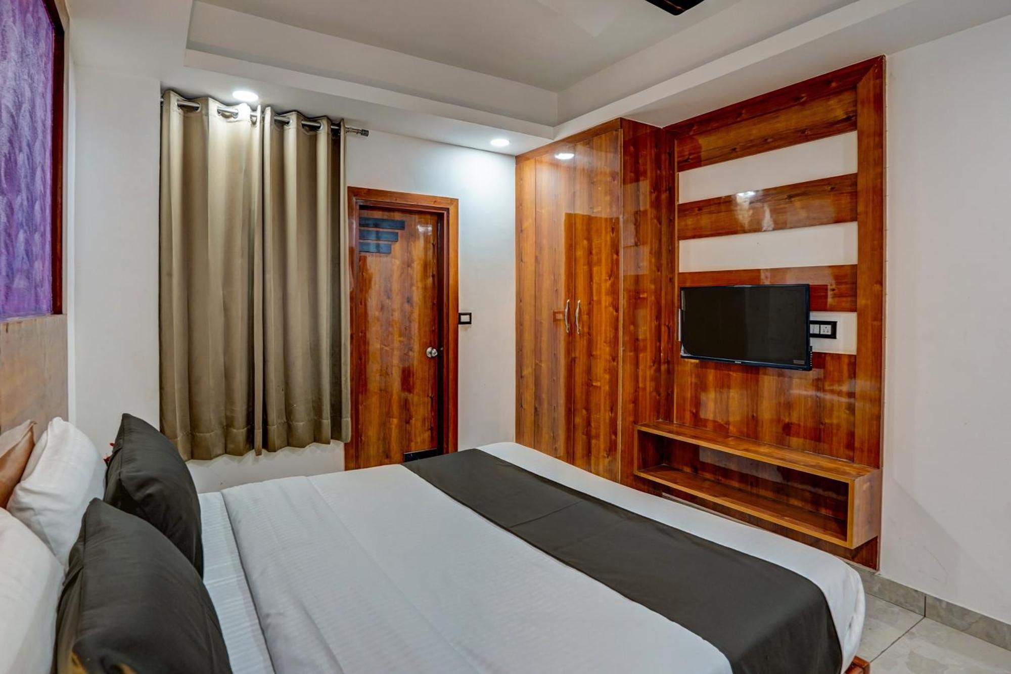 Hotel Hight Krone A Family Hotel Near Igi Airport Delhi Nové Dillí Exteriér fotografie